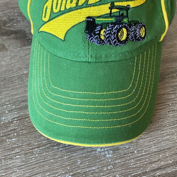 John Deere Hat 🧢 - Picture 3 of 9